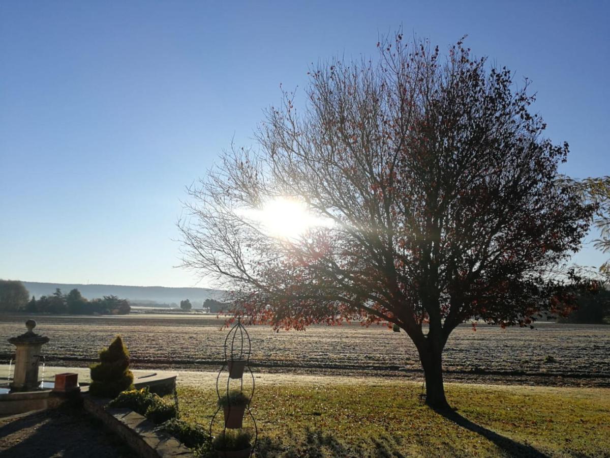 La Petite Campagne Bed & Breakfast Mane  Bagian luar foto