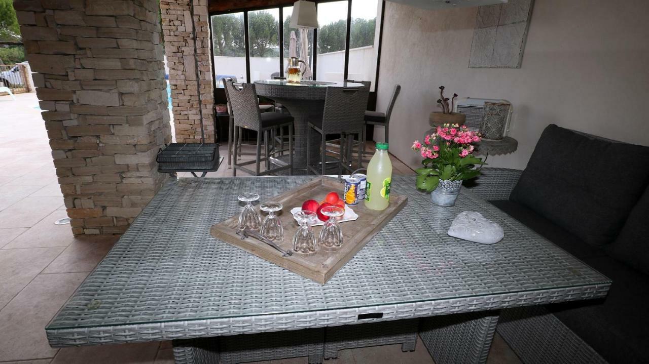La Petite Campagne Bed & Breakfast Mane  Bagian luar foto