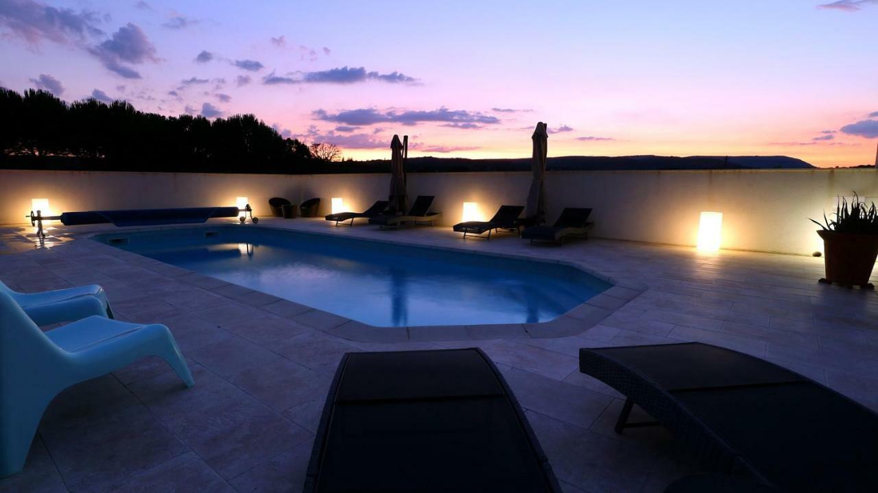 La Petite Campagne Bed & Breakfast Mane  Bagian luar foto
